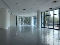 Thyssen Haniel Logistics Centre (D16), Warehouse #582815601